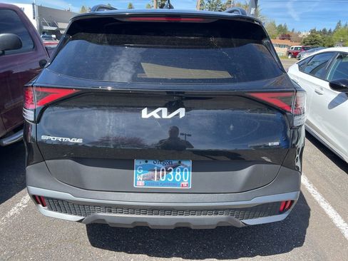 Used 2023 Kia Sportage X-Line w/ X-Line Premium Package image 5