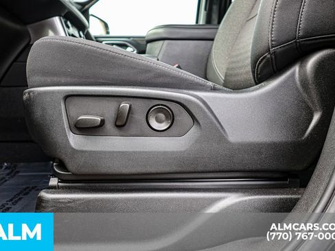 Used 2024 Chevrolet Tahoe LS image 23