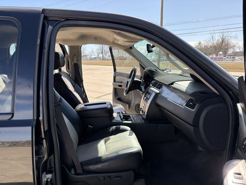 Used 2008 GMC Sierra 1500 SLT w/ All-Terrain Package image 11