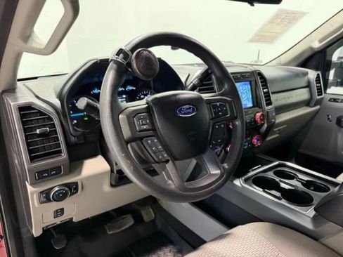 Used 2020 Ford F250 XLT w/ XLT Premium Package AWD/4WD image 14