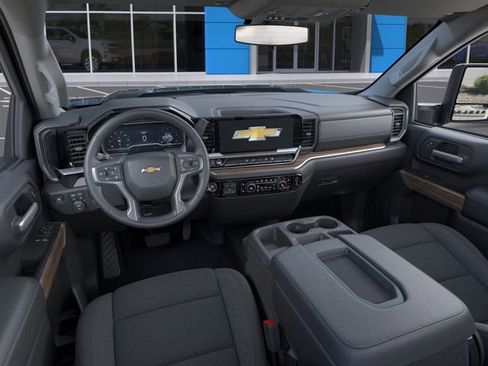 New 2026 Chevrolet Silverado 2500 LT w/ Convenience Package image 18