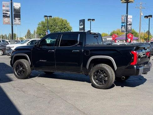 Used 2023 Toyota Tundra Limited AWD/4WD image 9