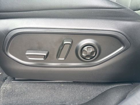 New 2026 Jeep Grand Cherokee Limited image 28