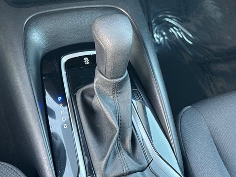 Certified 2024 Toyota Corolla LE image 25