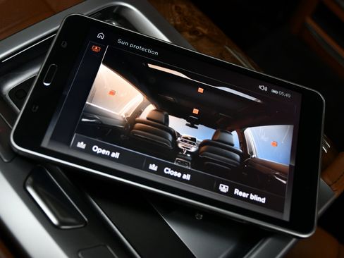 Used 2018 BMW ALPINA B7 xDrive image 47