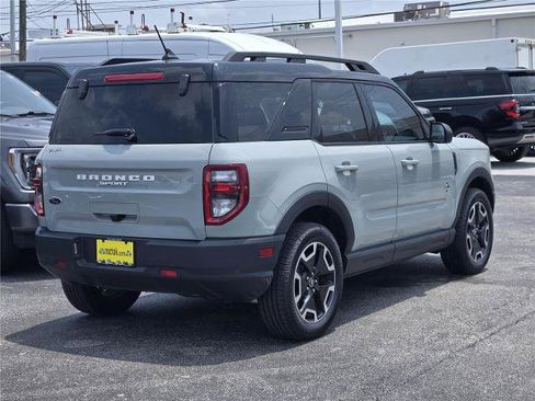 Certified 2023 Ford Bronco Sport Outer Banks w/ Tech Package AWD/4WD image 8