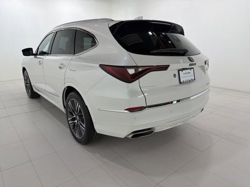 Certified 2025 Acura MDX Advance Package image 3
