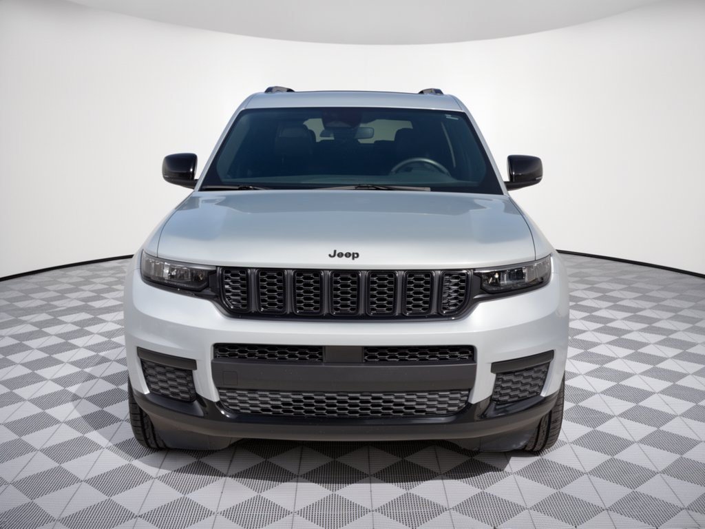 Used 2021 Jeep Grand Cherokee L Laredo RWD image 6