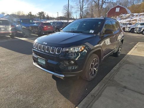 New 2026 Jeep Compass Limited image 3