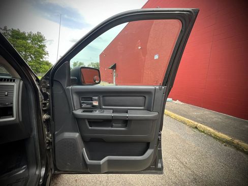 Used 2011 RAM 1500 Sport w/ Sport Premium Group AWD/4WD image 27