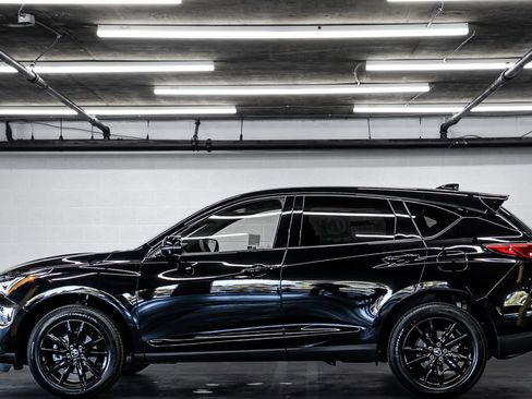 New 2026 Acura RDX SH-AWD image 2