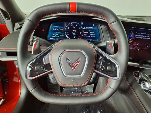 Used 2023 Chevrolet Corvette Stingray Premium Conv w/ Z51 Performance Package RWD image 25