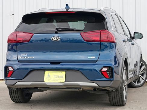 Used 2021 Kia Niro Touring image 4