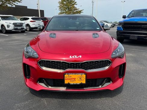 Used 2019 Kia Stinger GT2 RWD image 9