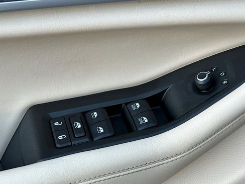 Used 2021 Jeep Grand Cherokee L Limited image 13