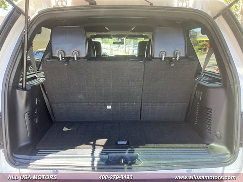 Used 2015 Ford Expedition Platinum AWD/4WD image 30