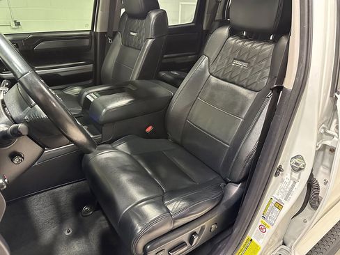 Used 2019 Toyota Tundra Platinum image 26