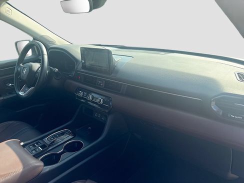 Used 2023 Honda Pilot Elite image 30