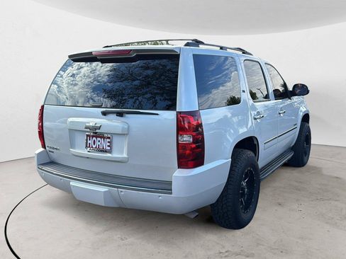 Used 2011 Chevrolet Tahoe LTZ RWD image 5