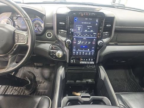 Used 2020 RAM 1500 Limited AWD/4WD image 9
