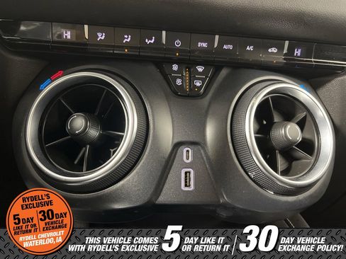 Used 2023 Chevrolet Blazer LT w/ Midnight/Sport Edition image 38