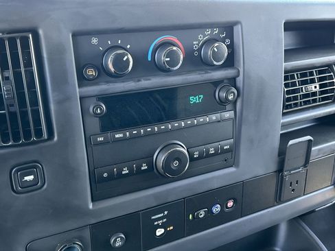 New 2025 GMC Savana 2500 Extended w/ Driver Convenience Package RWD image 13