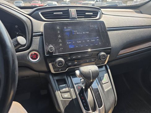 Used 2017 Honda CR-V Touring image 15