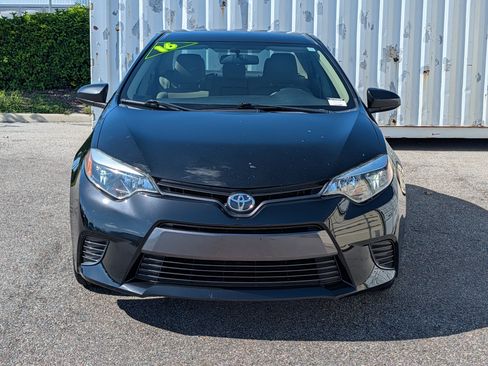 Used 2016 Toyota Corolla LE FWD image 9