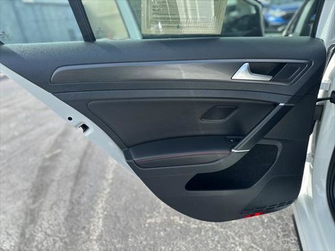 Used 2018 Volkswagen GTI SE w/ SE Leather Package FWD image 16