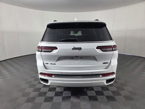 Used 2021 Jeep Grand Cherokee L Overland w/ Advanced Protech Group III AWD/4WD image 6