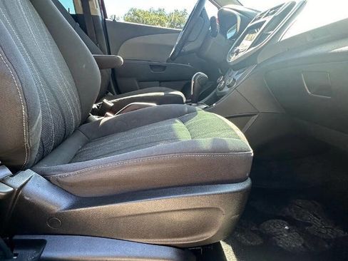 Used 2019 Chevrolet Sonic LT w/ Convenience Package image 24