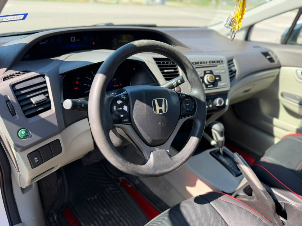 Used 2012 Honda Civic LX image 11