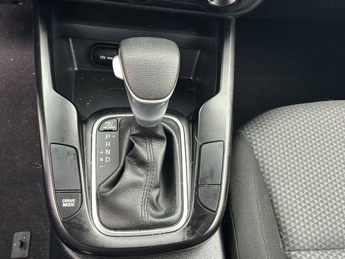 Used 2024 Kia Soul LX w/ Option Group 015 image 38
