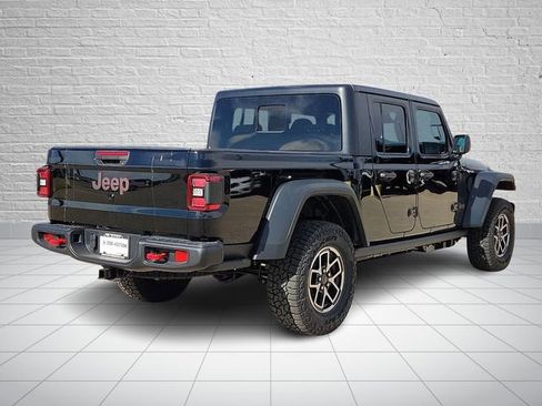 New 2026 Jeep Gladiator Rubicon w/ Steel Power Dome Hood Package AWD/4WD image 4