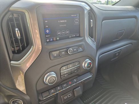 Used 2025 GMC Sierra 1500 Pro w/ Graphite Edition AWD/4WD image 15