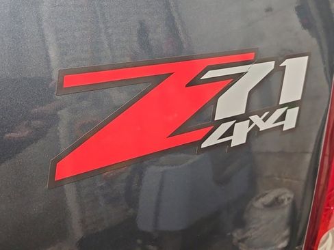 Used 2010 GMC Sierra 1500 SLE w/ Power Pack Plus image 27