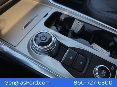 Certified 2022 Ford Explorer XLT w/ Equipment Group 202A AWD/4WD image 37