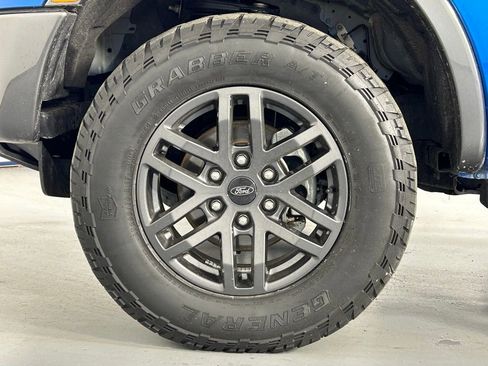 Used 2021 Ford Ranger Lariat w/ Tremor Off-Road Package image 38