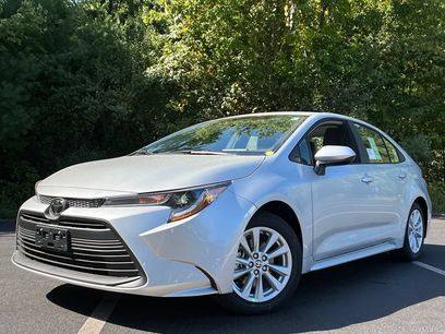 New 2026 Toyota Corolla LE w/ LE Premium Package