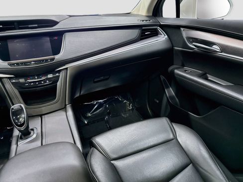 Used 2019 Cadillac XT5 Luxury AWD/4WD image 28