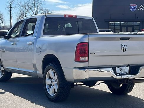 Used 2016 RAM 1500 Classic SLT image 8