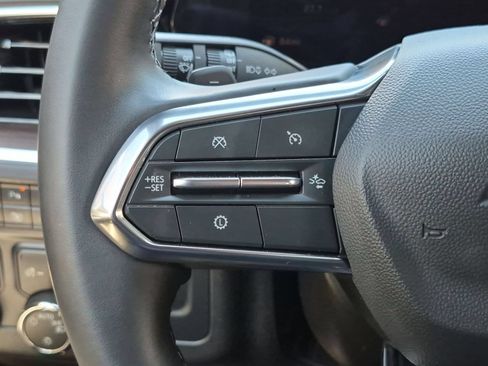 Used 2026 Chevrolet Tahoe LS w/ LPO, Dark Essentials Package RWD image 15