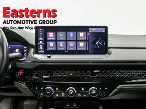 Used 2024 Honda Accord Touring image 12