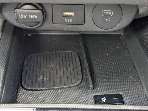Used 2025 Hyundai Elantra SEL FWD image 27