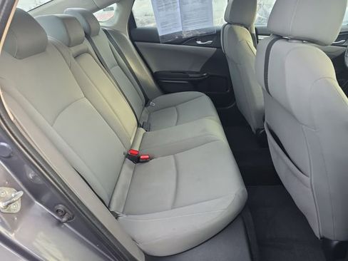 Used 2018 Honda Civic EX image 12