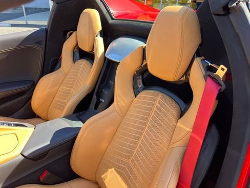 Used 2022 Chevrolet Corvette Stingray Premium Conv w/ Z51 Performance Package RWD image 22