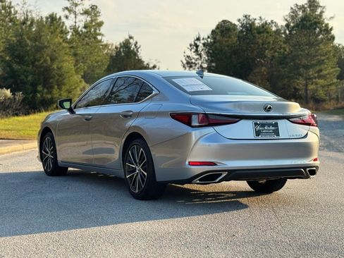 Certified 2024 Lexus ES 350 w/ Premium Package image 11