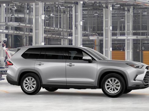 New 2026 Toyota Grand Highlander AWD image 13