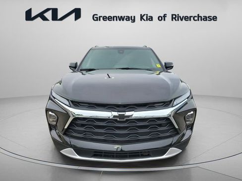 Used 2025 Chevrolet Blazer RS FWD image 2