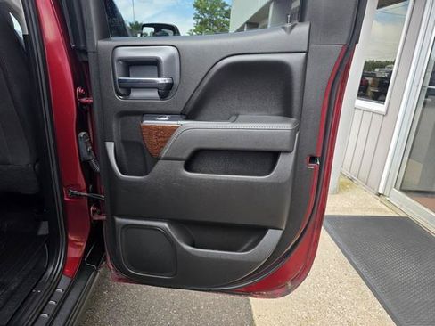 Used 2016 GMC Sierra 1500 SLE w/ SLE Value Package AWD/4WD image 25